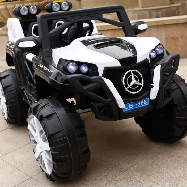 Children’s Electric Big Size Ride on Car white 2 Children’s Electric Big Size Ride on Car white - Image 1